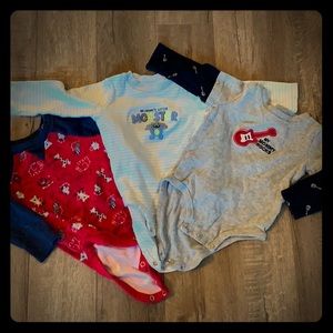 Set of five long sleeve onesies 12 mo